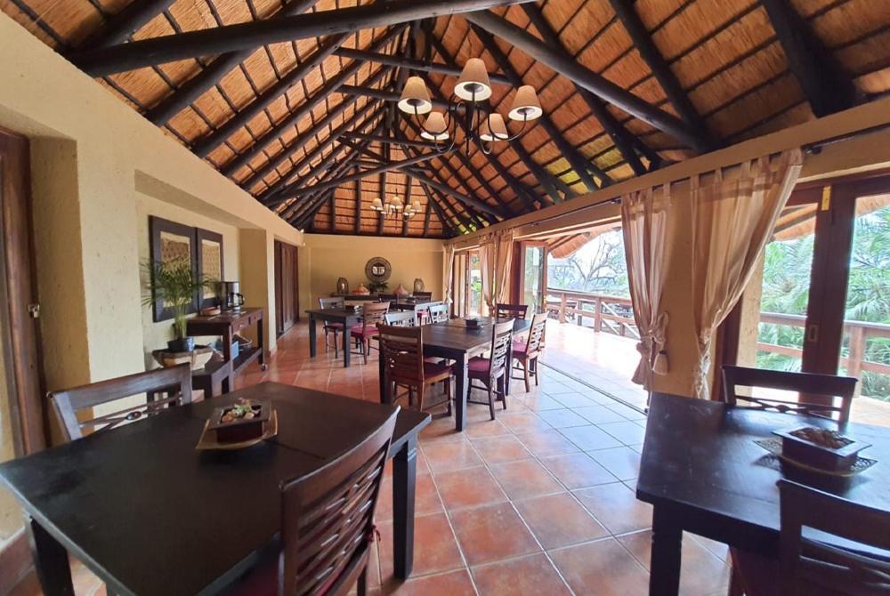 Nirvana Country House Mbombela Bagian luar foto