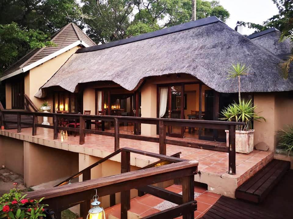 Nirvana Country House Hotel Mbombela Bagian luar foto