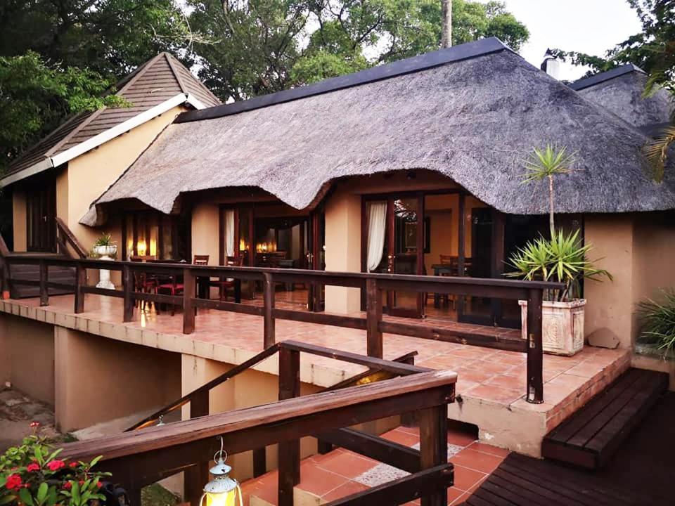 Nirvana Country House Mbombela Bagian luar foto