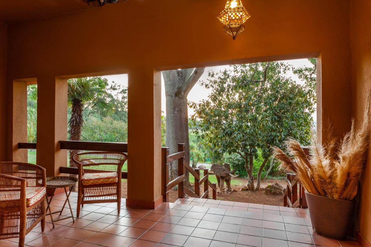 Nirvana Country House Mbombela Bagian luar foto