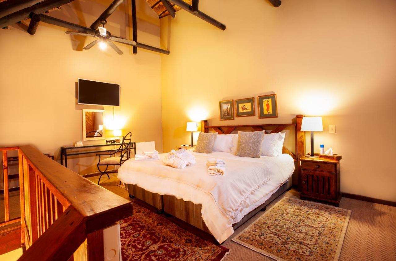 Nirvana Country House Mbombela Bagian luar foto