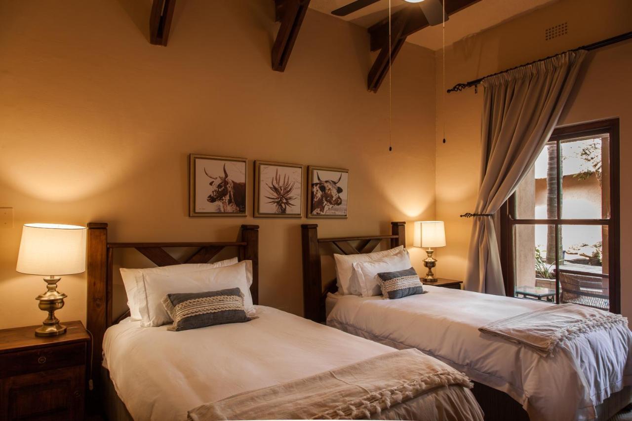 Nirvana Country House Mbombela Bagian luar foto