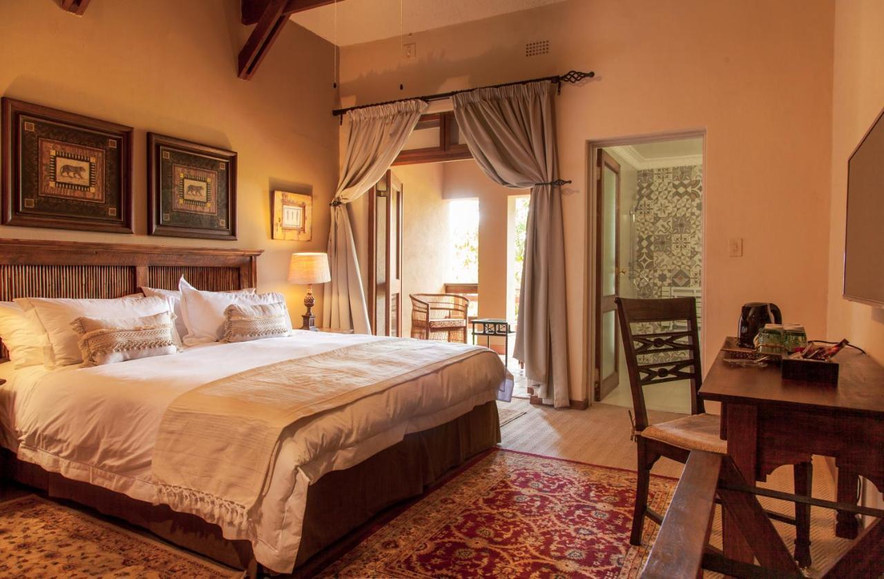 Nirvana Country House Hotel Mbombela Bagian luar foto