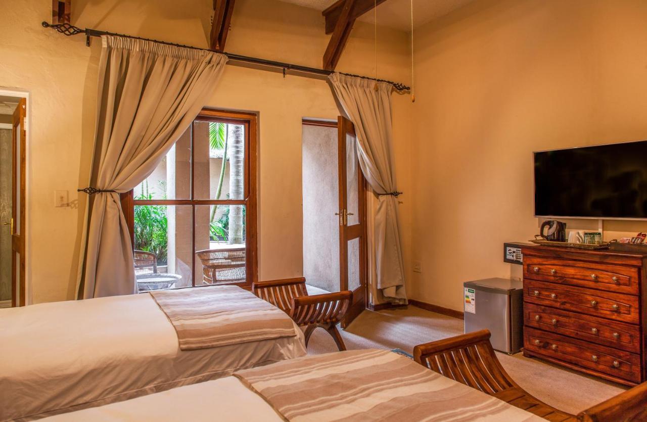 Nirvana Country House Mbombela Bagian luar foto